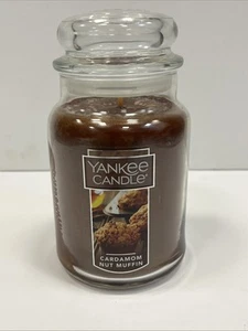 Yankee Candle CARDAMOM NUT MUFFIN Large Jar 22 Oz Brown Housewarmer Wax NEW - Picture 1 of 1