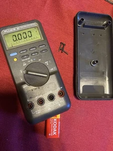 Fluke 87 True RMS Digital Multimeter - Bild 1 von 4