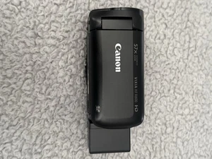 Canon VIXIA HFR800 D  - Picture 1 of 8