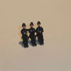 Corgi Toys 1127 Bedford Simon Snorkel 3 Firemen Crew Rear of Cab - Afbeelding 1 van 4