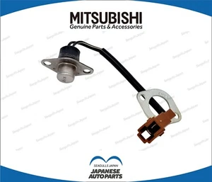 MITSUBISHI PAJERO SWITCH,INTER COOLER AIR TEMPERATURE MD160915 OEM Japan - Picture 1 of 1