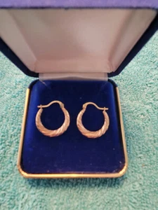 14 Karat Gold Creolen mit breitem Seil - Bild 1 von 3