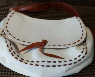 Bolsa de pele/cabelo natural Oscar de la Renta nova com etiquetas MSRP $880,00  - Imagem 1 de 4