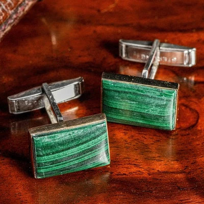 Уникальные винтажные запонки из чистого серебра с полированным малахитом в золотой оправе 14 карат - Изображение 1 из 4