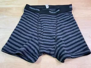 New Boy’s Fruit of the Loom Boxer Briefs Size S-ONLY 1 PAIR* - Picture 1 of 3