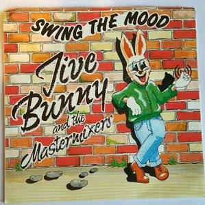JIVE BUNNY AND THE MASTERMIXERS - SWING THE MOOD - 7" RECORD w PICT  Vinyl 1989 - Picture 1 of 4