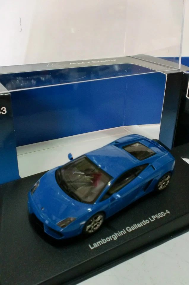 AUTO ART 1/43 - LAMBORGHINI GALLARDO LP 560-4 BLUE - Immagine 1 di 1