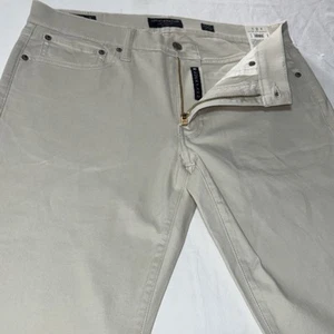 Pantalone Lucky Brand Uomo 32x32 121 Slim Dritto Beige Golf Chino Performance Nuovo con etichette - Foto 1 di 10