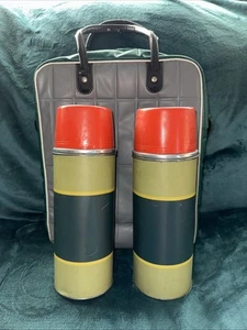 VINTAGE RARO ALADDIN INDUSTRIES INC. 2 BOTTIGLIE SOTTOVUOTO N.36 QUARTO CON SACCHETTO - Foto 1 di 9
