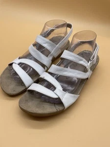 Baretraps Slingback Sandals Jerie White Straply sandals Size 10 M - Picture 1 of 8