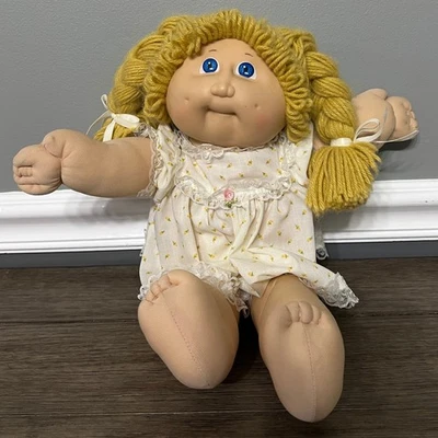 Cabbage Patch Kid 1982 Original Appalachian Artworks Inc. By Coledo With Dress - Image 1 of 4