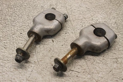 Elevadores de manillar HONDA SHADOW 700 VT700C 86 53132-MK7-000 Foto 1 de 4