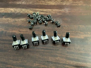 DIGITECH GNX3000 REBUILD KIT - SET OF 6 ENCODERS AND 28 SWITCHES - Picture 1 of 9