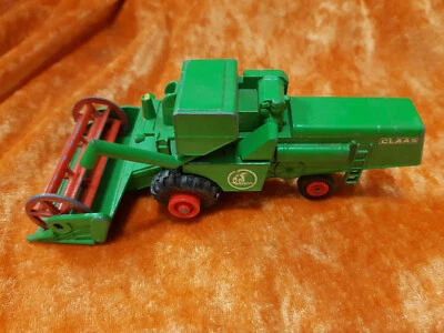 Matchbox Kingsize: K-9 Claas Combine Harvester grün/rot - Bild 1 von 4