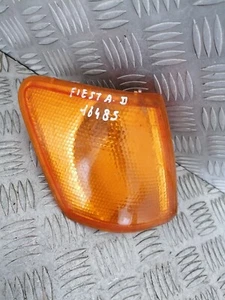 Optique Clignotant Avant Droit - FORD FIESTA III (3) PHASE I (1) - Picture 1 of 2