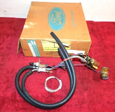 Ford E250 E350 1980-1985 NOS 460 7,5 L Aft tanque de combustible transmisor y conjunto de bomba Foto 1 de 4