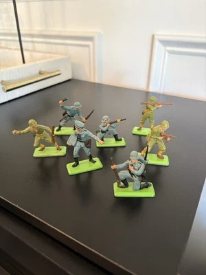 Gran Bretaña Detalle Guerra Civil Base Metal Juguete Soldados, Lote de 7, 1971. Foto 1 de 2