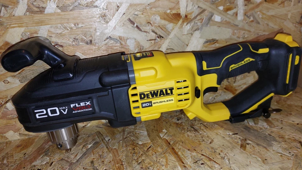 DeWALT Cordless Angle Drill DCD444 20V - Image 1 of 4