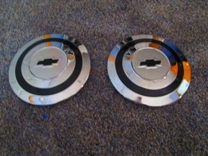Gm Restoration parts hubcaps, BRAND NEW P/N E06660 - Picture 1 of 5