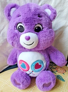Care Bears Nuevo 2020 Mediano 14" Peluche Coleccionable Púrpura Piruleta Compartir Oso - Imagen 1 de 10