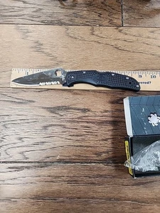 Spyderco Endura 4 Knife C10PSBK Black ComboEdge VG-10 Blade Black FRN Handle - Picture 1 of 6