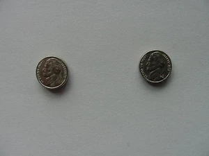 (#EE-761) PIERCED COIN US Jefferson Nickel 20th century mini token Earrings Wow - Picture 1 of 1