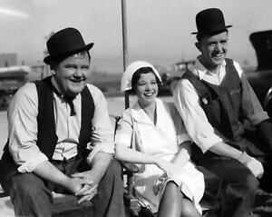 1929 DOROTHY COBURN Laurel & HARDY sur l'ensemble de la photo LA TOUCHE FINALE