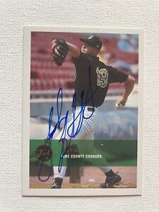 Signed 2000 Just 2K Minors Josh Beckett Rookie Autographed Auto Justifiable 205