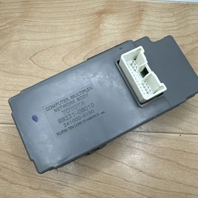 TOYOTA SIENNA MULTIPLEX 2001-03 MÓDULO DE CONTROL DE CARROCERÍA DE INTEGRACIÓN 89221-08010 OEM Foto 1 de 3
