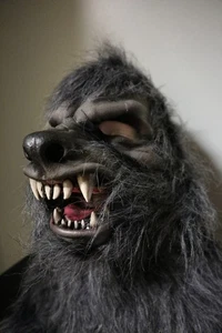 Werewolf Beast - Zagone Studios "Howler Wolf" Adult Grey  Moving Mouth Mask - Picture 1 of 9