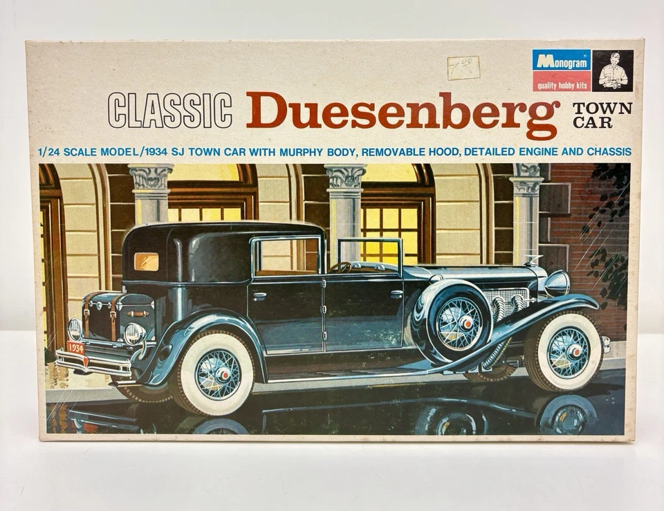 Monogram 1934 Duesenberg SJ Town Car 1:24 Plastic Model Kit PC185-300 Complete - Image 1 of 4