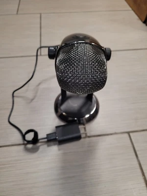 Blue  X A00104 USB Studio Microphone - Streaming Podcasting  used - Image 1 of 4