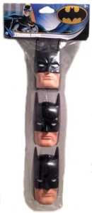 Paquete de 3 contenedores de golosinas de fiesta DC Comics Batman huevo figurativo - Imagen 1 de 2