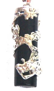 Large Dragon Glass Obsidian Crystal Pendant GOT Ward off Whitewalkers BOXD GIFT - Picture 1 of 3