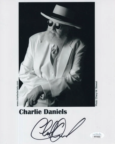 CHARLIE DANIELS HAND SIGNED 8x10 PHOTO       AMAZING POSE IN WHITE SUIT      JSA Cover