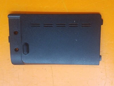 ⭐️⭐️⭐️⭐️⭐️ Cubierta de disco duro inferior para portátil Puerta de acceso Toshiba Satellite PN AP05S000A00 Foto 1 de 4