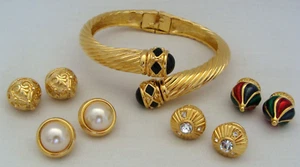 Joan Rivers Gold-Tone Hinged Bracelet W/ 5 Sets Of Interchangeable Tips/Charms - Picture 1 of 16