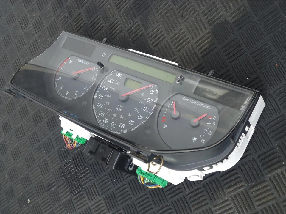 1998 VOLVO СПИДОМЕТР ПРИБОРНОЙ ПАНЕЛИ (подходит: 1998 Volvo V70) - Изображение 1 из 4