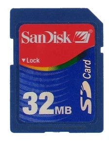 32MB SANDISK SD FULL SIZE MEMORY CARD LOW CAPACITY FOR VINTAGE CAMERAS ETC - Picture 1 of 1
