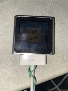 Apple iPod nano 6th Generation 8GB - Silver MC525, Not Holding Charge - Picture 1 of 8