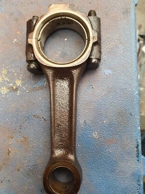 Varilla de motor Fiat Punto GT x 1  Foto 1 de 2