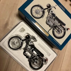 Ebbro Premium Honda CL72 1962 1/10  Black  Japanese Motorcycle Model - Picture 1 of 4