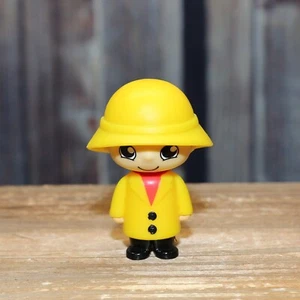 Ryan's World Mystery Microverse Rainy Day Ryan Figure - Picture 1 of 10