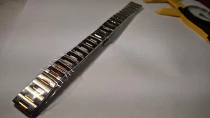 NEW GUCCI STRAP/BAND two-toned yellow and Stainless Steel Swiss Made 15.3mm - Picture 1 of 6