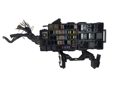 2008-2009 Ford Taurus 3.5L Under Hood Engine Compartment Fuse Box Assembly OEM - Image 1 of 4