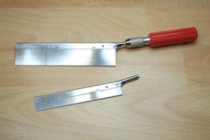 Expo 73544 - Modelers 2 x Wood Metal Saw Set 42 & 54 Teeth Per Inch with Handle - Picture 1 of 10