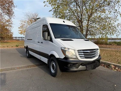 Mercedes Benz Sprinter 2018 170"" WB techo alto Foto 1 de 4