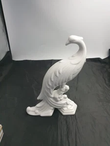 Vintage Pereiras Portugal White Pottery Peacock Bird of Paradise Figurine Orname - Picture 1 of 12