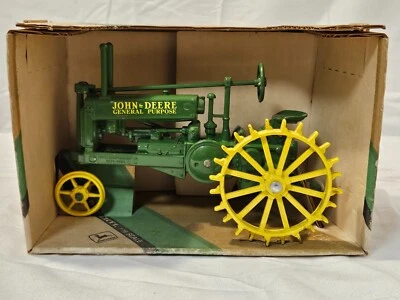 JOHN DEERE EDICIÓN 50 ANIVERSARIO 1934 MODELO A TRACTOR 1/16 ERTL #538DO NUEVO EN CAJA Foto 1 de 4