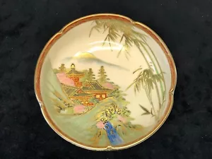 Japanese Koshida Satsuma Bowl, 5" Dia, Marked 越田, Bamboo Mountains Scene - Picture 1 of 10